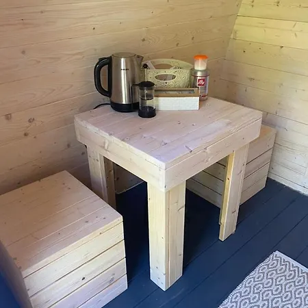 Merineitsi Metsamaja Campsite